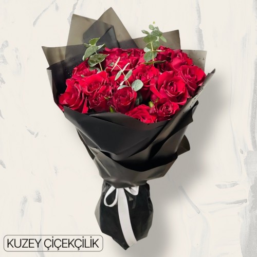 25 Kırmızı Gül Buketi
