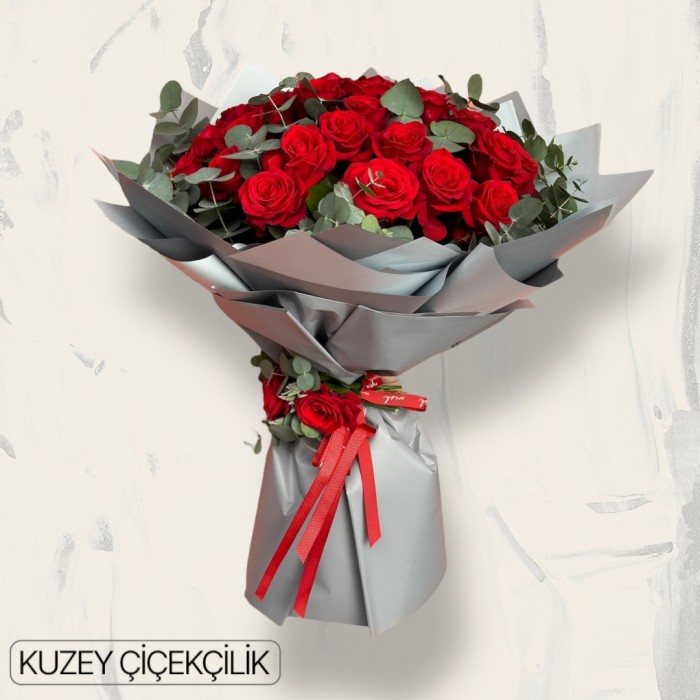 42 Kırmızı Gül Buketi