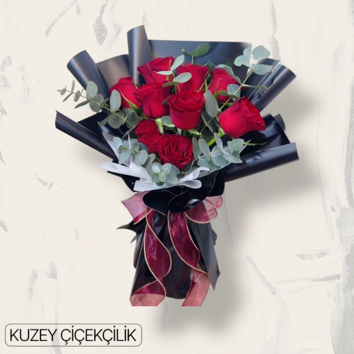 9 Kırmızı Gül Buketi