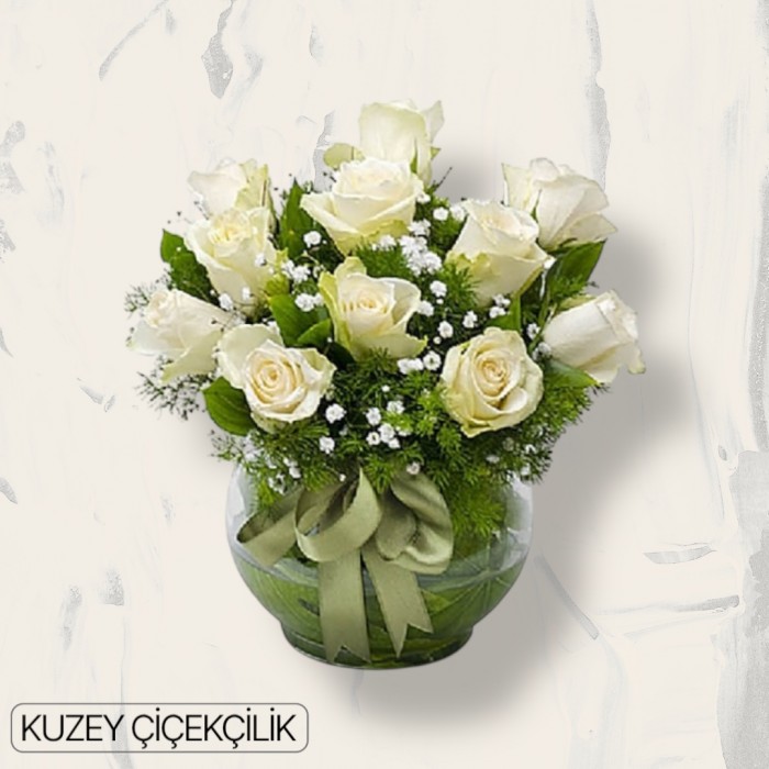 Akvaryumda 11 Beyaz Gül