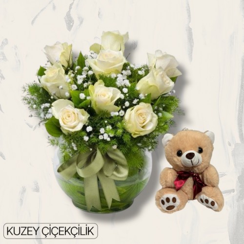 Akvaryumda 9 Beyaz Gül Ayıcık