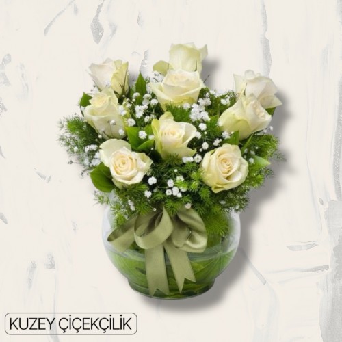 Akvaryumda 9 Beyaz Gül