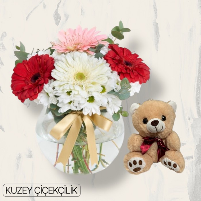 Akvaryumda Karışık Çiçek Ayıcık