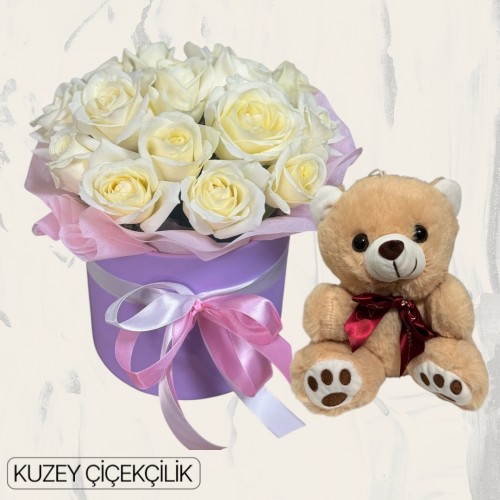 Kutuda 13 Beyaz Gül Ayıcık 