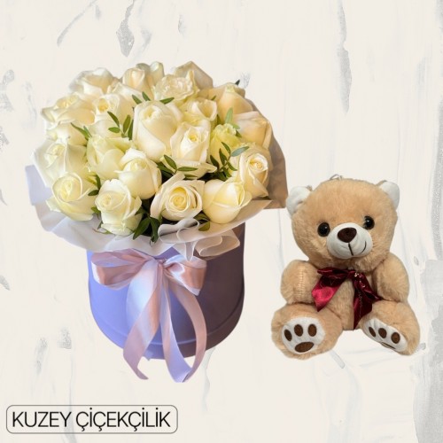 Kutuda 19 Beyaz Gül Ayıcık