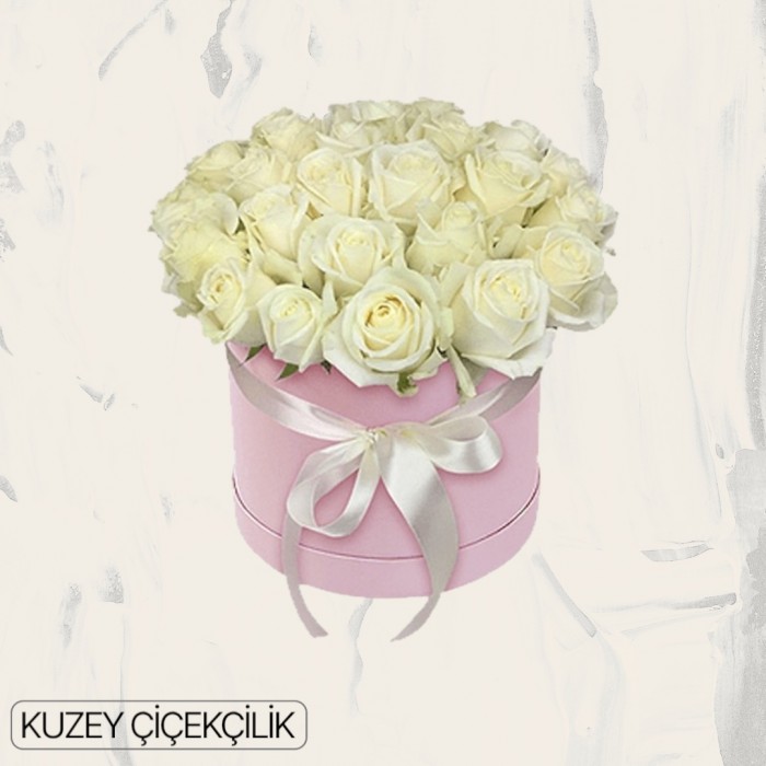 Kutuda 25 Beyaz Gül