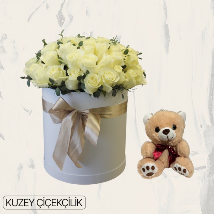 Kutuda 51 Beyaz Gül Ayıcık