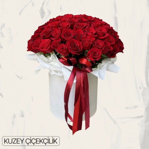 Kutuda 101 Kırmızı Gül