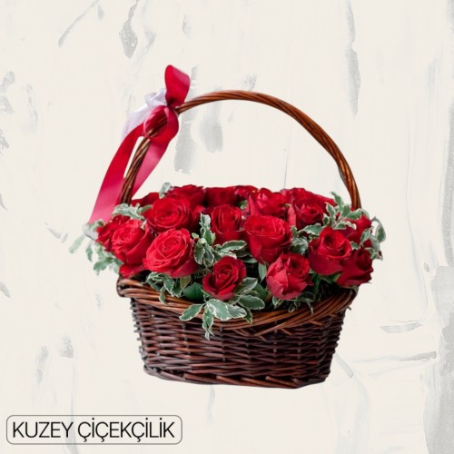 Sepette 33 Kırmızı Gül