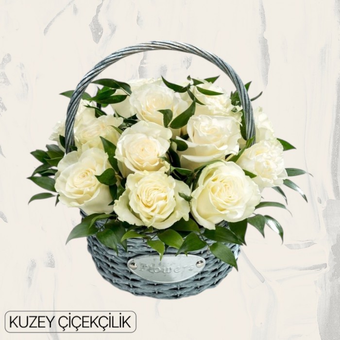 Sepette 15 Beyaz Gül