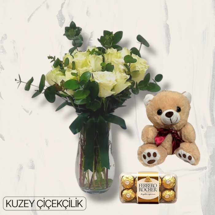 Vazoda 13 Beyaz Gül Ayıcık 16lı Ferrero Çikolata