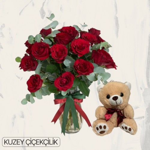 Vazoda 17 Kırmızı Gül Ayıcık
