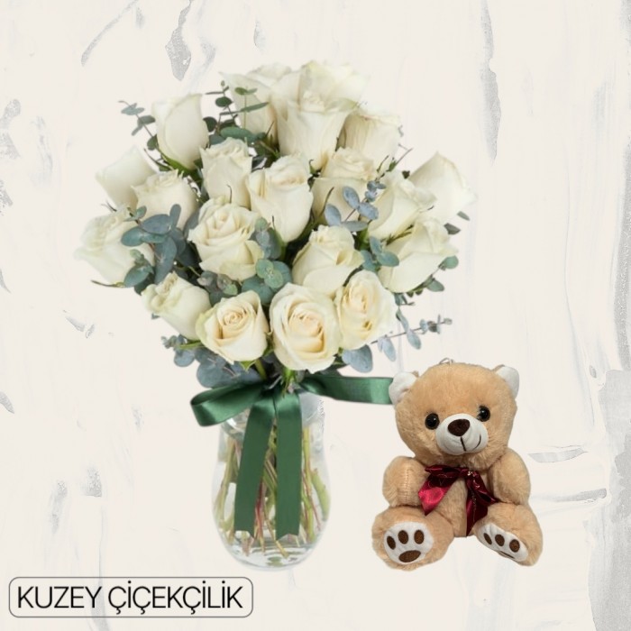 Vazoda 21 Beyaz Gül Ayıcık