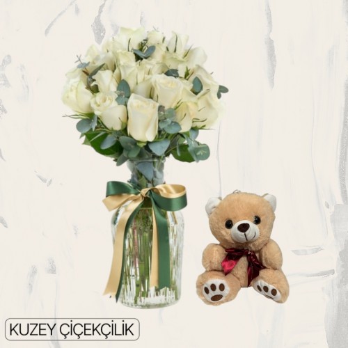 Vazoda 19 Beyaz Gül Ayıcık