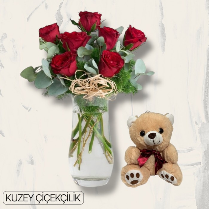 Vazoda 7 Kırmızı Gül Ayıcık