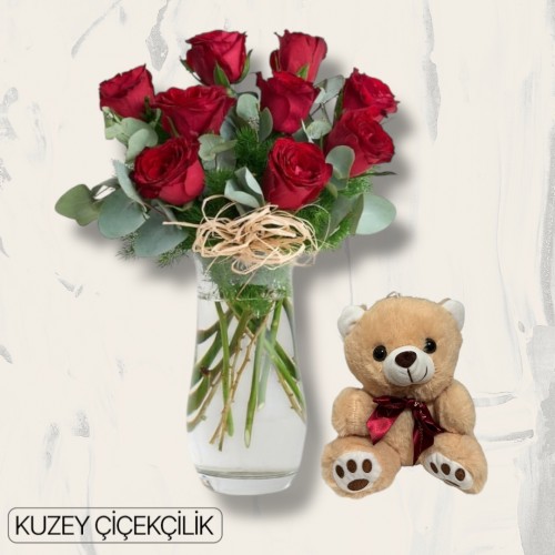 Vazoda 9 Kırmızı Gül Ayıcık
